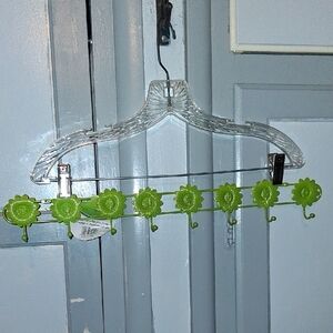Amazon Green Floral Sunflower Wall 8 Hooks Rack